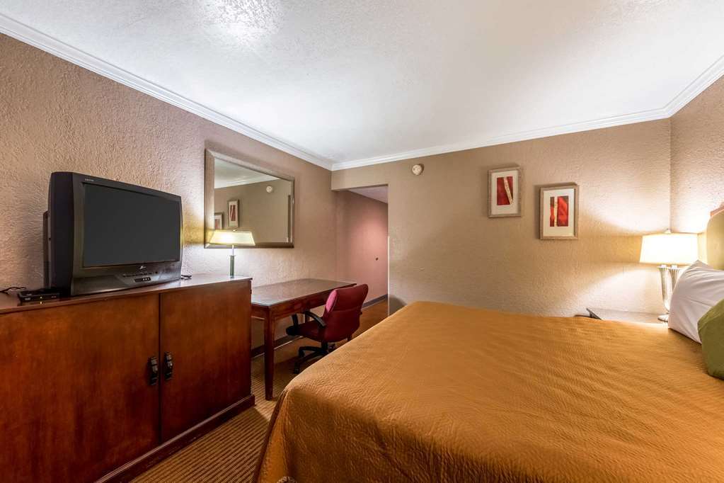 The Inn At Alamo / Riverwalk / Convention Center San Antonio Room photo
