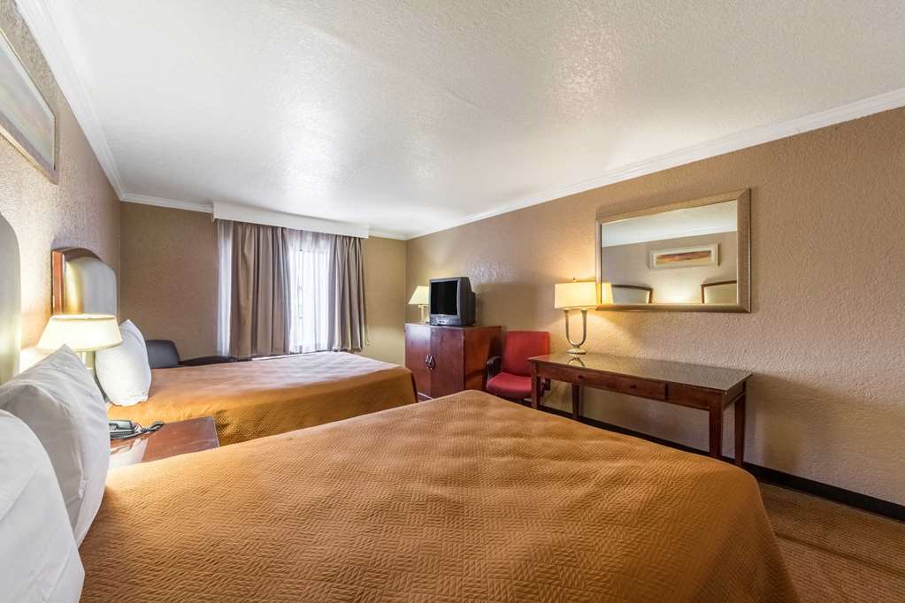 The Inn At Alamo / Riverwalk / Convention Center San Antonio Room photo