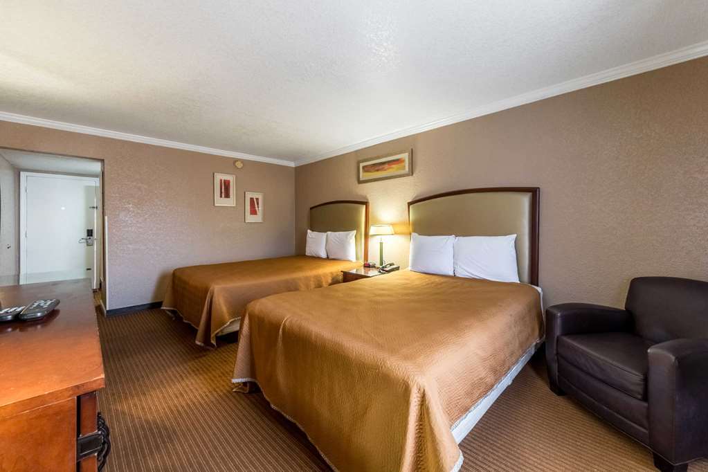 The Inn At Alamo / Riverwalk / Convention Center San Antonio Room photo