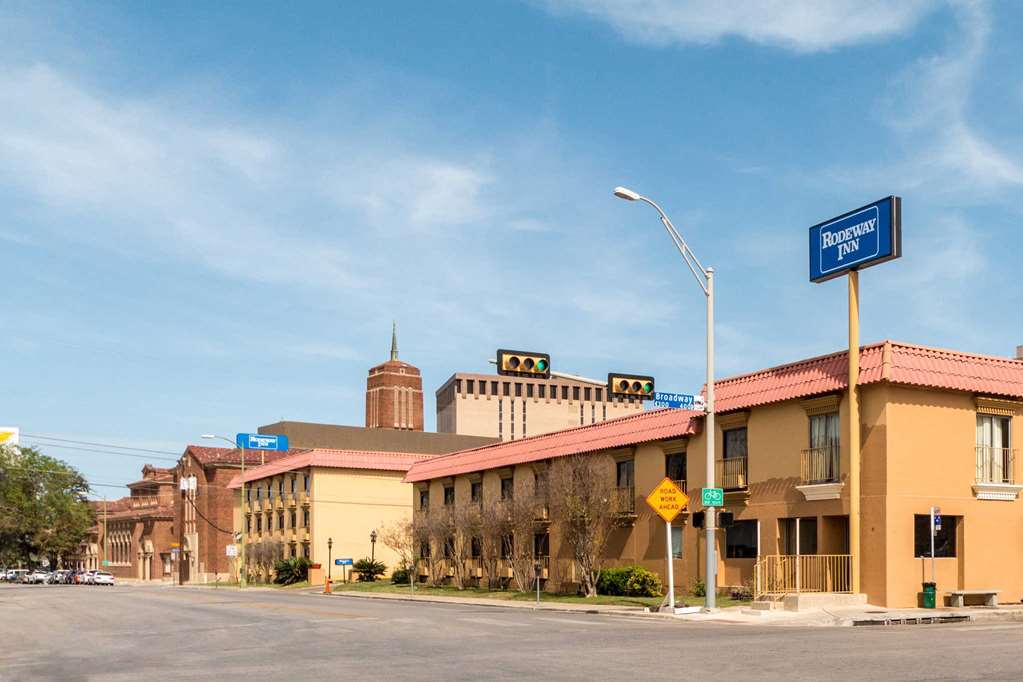 The Inn At Alamo / Riverwalk / Convention Center San Antonio Exterior photo
