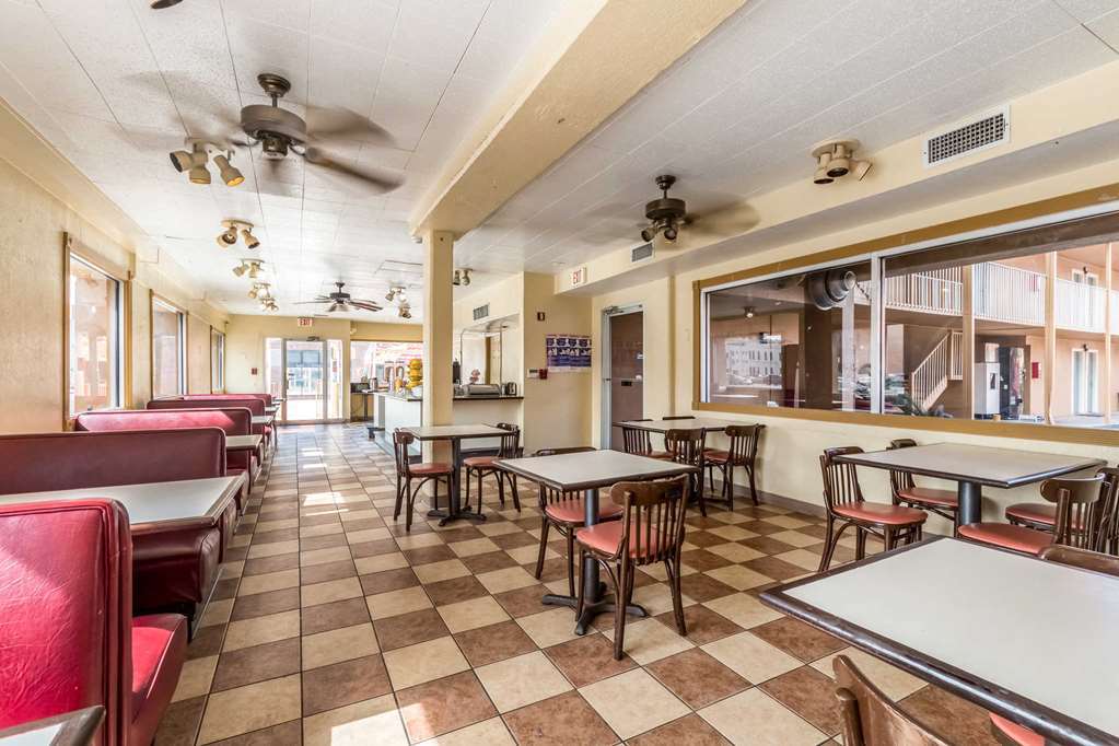 The Inn At Alamo / Riverwalk / Convention Center San Antonio Restaurant photo